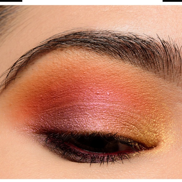 KVD 10 yr Anniversary palette. - Picture 10 of 10